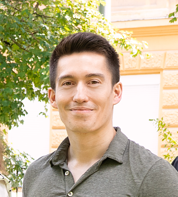 Portrait of Simen-Ling La, Senior Cornerstone Project Manager at Octily